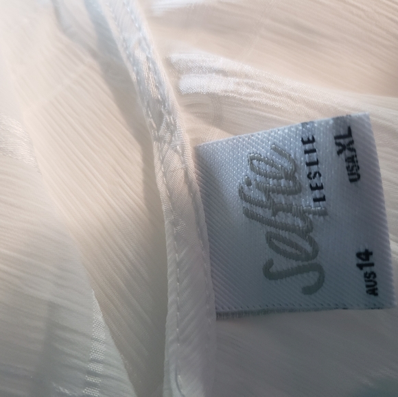 Selfie Leslie white bridal/Bachelorette party ruffled tie waist Romper - Picture 8 of 10